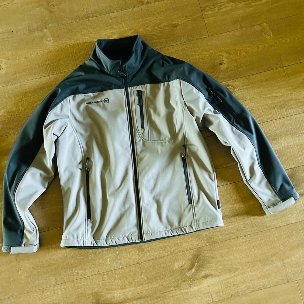 Free country weather proof jacket